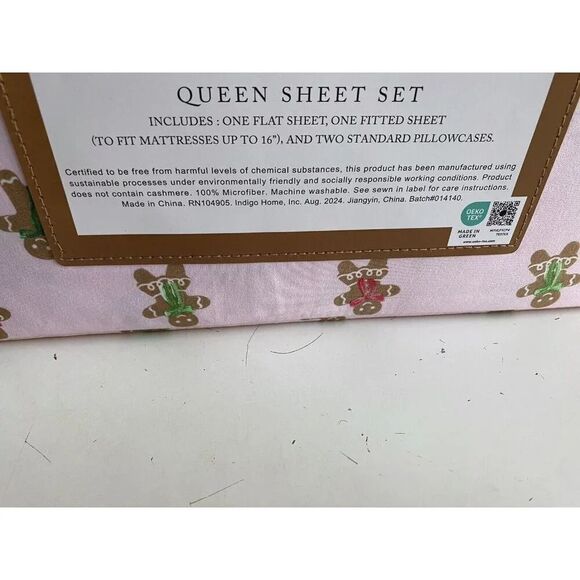 Cupcakes and Cashmere Gingerbread Cookies Christmas QUEEN SIZE Sheet Set Pink - Picture 8 of 12